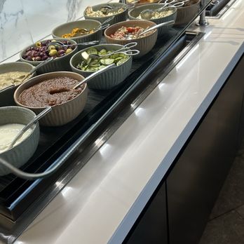 United Polaris Lounge - Airport Lounges Near Me United Polaris Lounge - Airport Lounges Near Me
