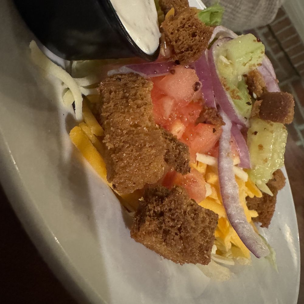 Old Canal Smoke House - Salad with yummy homemade croutons - Barbeque Near Me - Chillicothe, Ohio Old Canal Smoke House - Salad with yummy homemade croutons - Barbeque Near Me - Chillicothe, Ohio