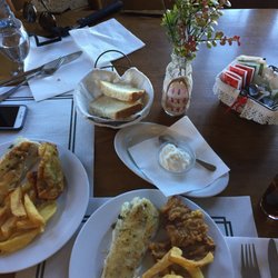 La Plaza - Fresh house-made alioli with toasted bread topped by heavenly fish. Part of menu which costed 12€ (Jan 2018)