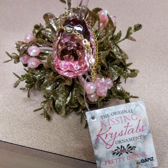 Burkes Outlet - It's a birdie on a mistletoe nest - Outlet Stores Near Me - Temple, Texas Burkes Outlet - It's a birdie on a mistletoe nest - Outlet Stores Near Me - Temple, Texas