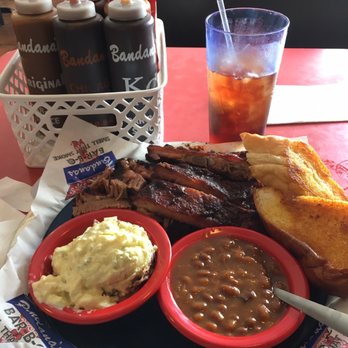 Bandanas Bar-B-Q and Catering - Combo plate - Barbeque Near Me - Sedalia, Missouri