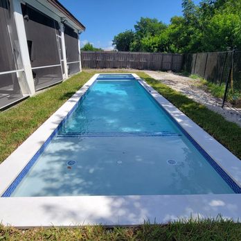 Melo Construction General Contractor - a swimming pool - General Contractors Near Me - Miami, Florida Melo Construction General Contractor - a swimming pool - General Contractors Near Me - Miami, Florida