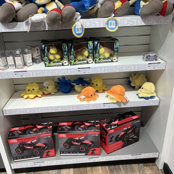 Showcase - Toy Stores Near Me - Edison, New Jersey