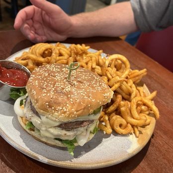 Ritcey East - Burgers Near Me - Watertown, Massachusetts