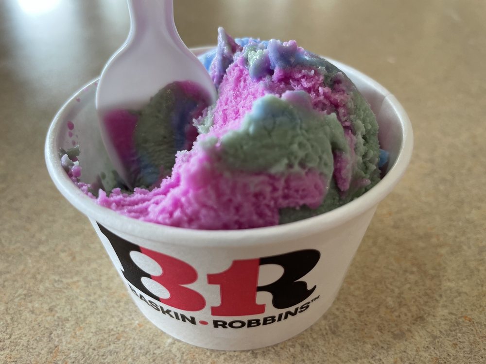 BASKINROBBINS Updated June 2024 4700 S Lincoln Ave, York, Nebraska