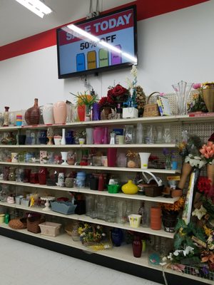 ARC THRIFT STORE - Updated February 2026 - 24 Photos & 31 Reviews