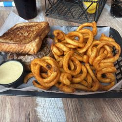 Sharky's Pub & Grub - Queen of my Double Trailer