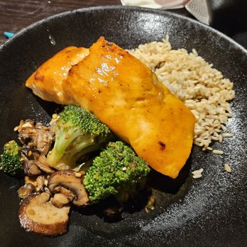 P.F. Chang's - Glazed salmon - Chinese Near Me - Jacksonville, Florida