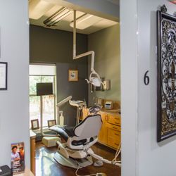 Grand Family Dentistry - One of our 3rd Street office's modern treatment rooms - designed with comfort in mind.