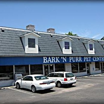 Hollywood Feed - Pet Stores Near Me - Austin, Texas