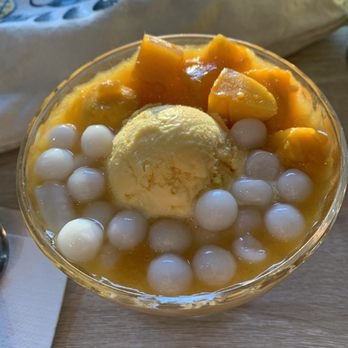 Mango Mango Dessert - Mango juice with rice ball with ice cream - Desserts Near Me - Denver, Colorado