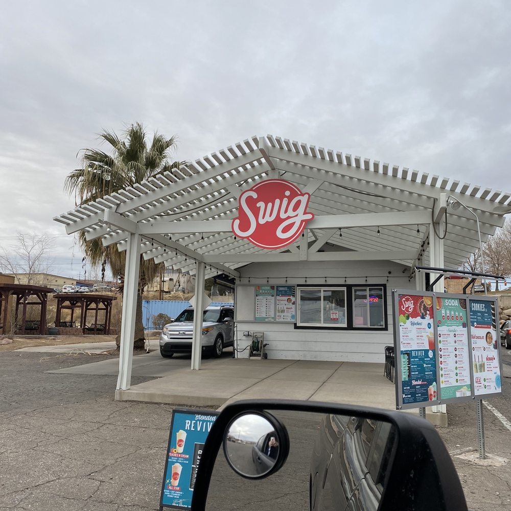 Swig - the reflection of a car in a rear view mirror - Desserts Near Me - St. George, Utah Swig - the reflection of a car in a rear view mirror - Desserts Near Me - St. George, Utah