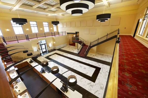 The Colonial Theatre by null