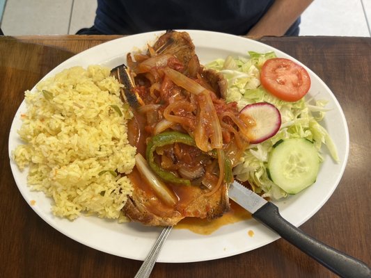 Antojitos Salvadorenos by null