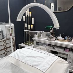 Renaissance Therapeutic Massage - Facial area