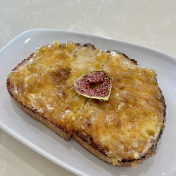 Foleo Coffee - Mascarpone and fig toast - Coffee & Tea Near Me - San Fernando Valley, California Foleo Coffee - Mascarpone and fig toast - Coffee & Tea Near Me - San Fernando Valley, California