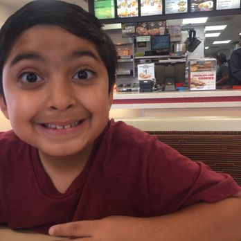 Del Taco - Funny guy - Fast Food Near Me - Long Beach, California