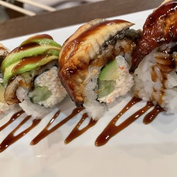 Sushi Ren - Eel & Avocado Roll - Sushi Bars Near Me - San Diego, California