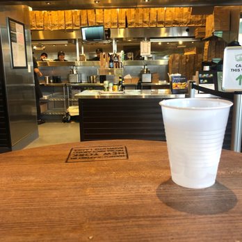 Shake Shack Burbank - Order/Pick-Up Area - Fast Food Near Me - Burbank, California Shake Shack Burbank - Order/Pick-Up Area - Fast Food Near Me - Burbank, California