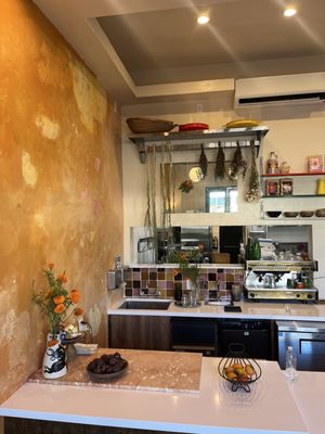 Chainsaw Café by null