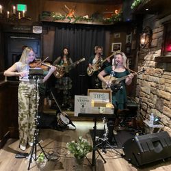 Rachel Perry Music - St. Patrick's Day 2023
The Plucky Charms
Irish Folk Music