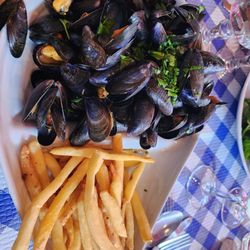La Maison Bleue - Muelles et frittes- €11.40