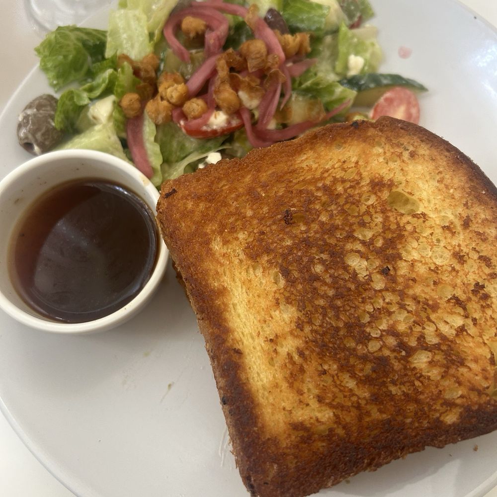 Limewater - Bourbon Burger - Salad Near Me - Frankfort, Kentucky Limewater - Bourbon Burger - Salad Near Me - Frankfort, Kentucky