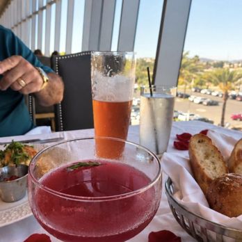Vintana Wine + Dine - New American Near Me - Escondido, California
