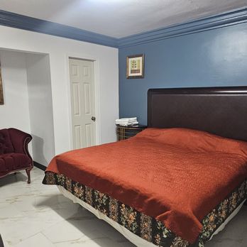CORTEZ MOTEL - Updated August 2025 - 7174 Alameda Ave, El