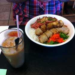 Vietnam Garden Restaurant - #23 rice vermicelli with pork, ham and spring rolls