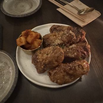 Gurumé - Fried Chicken Wings - Korean Near Me - New York, New York Gurumé - Fried Chicken Wings - Korean Near Me - New York, New York