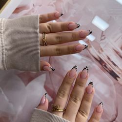 Nail Bar Studio