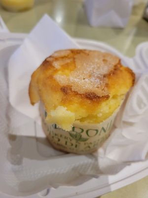 Caledonia Bakery & Pastry by null