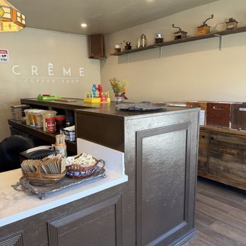 Creme Coffee Shop - Corner of the shop - Coffee & Tea Near Me - Pomona, California