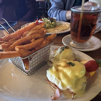 Farmhouse Cafe & Eatery - Coffee & Tea Near Me - Cresskill, New Jersey Farmhouse Cafe & Eatery - Coffee & Tea Near Me - Cresskill, New Jersey
