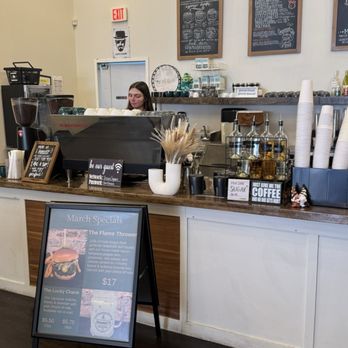 Joanie's Murfreesboro - Order here in the back - New American Near Me - Murfreesboro, Tennessee Joanie's Murfreesboro - Order here in the back - New American Near Me - Murfreesboro, Tennessee