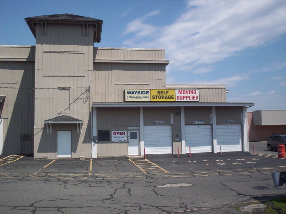 WAYSIDE COMPARTMENTS Updated September 2024 13 Photos 1 Wesley St