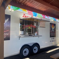 Zazue Tacos - The window