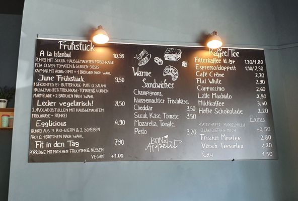 Menu photo 4 Café June Hamburg, HH