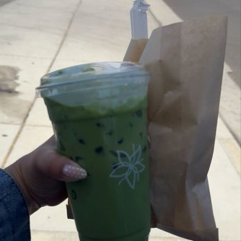 Everbloom Coffee - Matcha - Coffee & Tea Near Me - Indio, California Everbloom Coffee - Matcha - Coffee & Tea Near Me - Indio, California