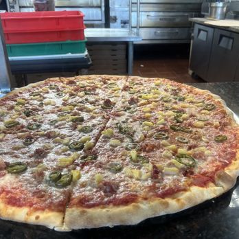 Paul's Live From New York Pizza - Pizza Near Me - Arcata, California Paul's Live From New York Pizza - Pizza Near Me - Arcata, California