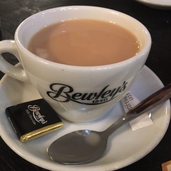 Madigans - Order the Hot Tea! Perfect for a relaxing and warming treat! - Pubs Near Me - Dublin, D