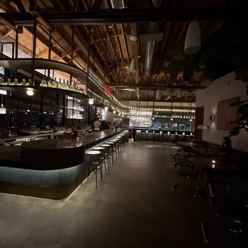 Loreto - Bar - Seafood Near Me - Los Angeles, California