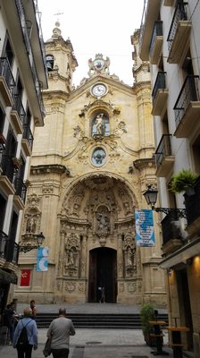 Basilica Nuestra Señora del Coro by null