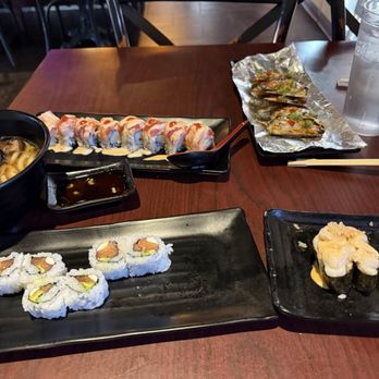 Daisho Sushi - Some of the Sushi Lunch*choices - Sushi Bars Near Me - Las Vegas, Nevada Daisho Sushi - Some of the Sushi Lunch*choices - Sushi Bars Near Me - Las Vegas, Nevada