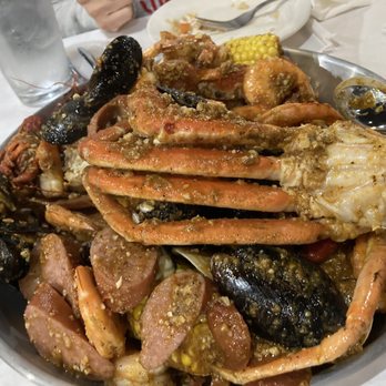 The Luscious Crab - Seafood combo family size - Cajun/Creole Near Me - Saint Paul, Minnesota The Luscious Crab - Seafood combo family size - Cajun/Creole Near Me - Saint Paul, Minnesota