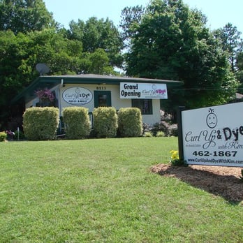 Curl Up & Dye With Kim - Curl Up & Dye with Kim Building - Hair Salons Near Me - Cary, North Carolina Curl Up & Dye With Kim - Curl Up & Dye with Kim Building - Hair Salons Near Me - Cary, North Carolina