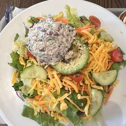 The Lunch Box - Before I ate it all! Everything was so fresh!