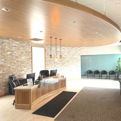 Cleveland Orthopedic & Spine Institute - Clean, welcoming lobby area where patients can check in and wait comfortably before their appointments.