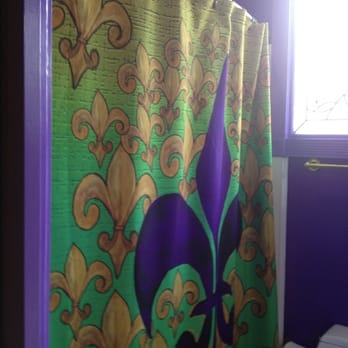 R&B Bed and Breakfast - Everyday is Mardi Gras in the Mardi Gras room ! - Bed & Breakfast Near Me - New Orleans, Louisiana R&B Bed and Breakfast - Everyday is Mardi Gras in the Mardi Gras room ! - Bed & Breakfast Near Me - New Orleans, Louisiana